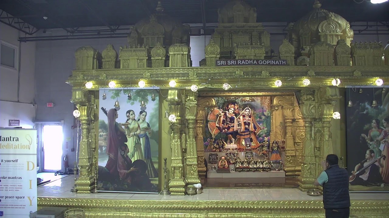 🙏🌟 Radha Gopinath Mandir Daily Live | Edison, NJ 🕉️🎶