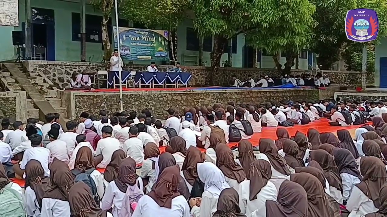 PERINGATAN ISRO MI'RAJ NABI MUHAMMAD SAW SMPN 1 CIPATUJAH JANUARI 2026
