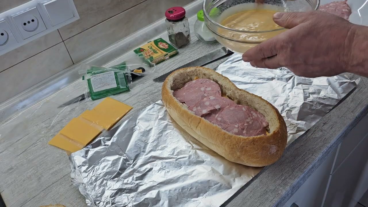 Батон с начинкой.