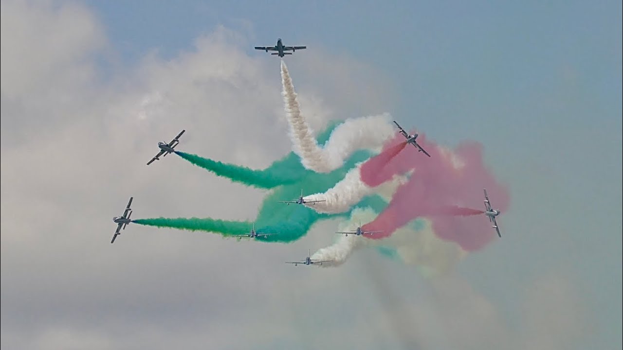 Italian Frecce Tricolori New York Airshow 2024