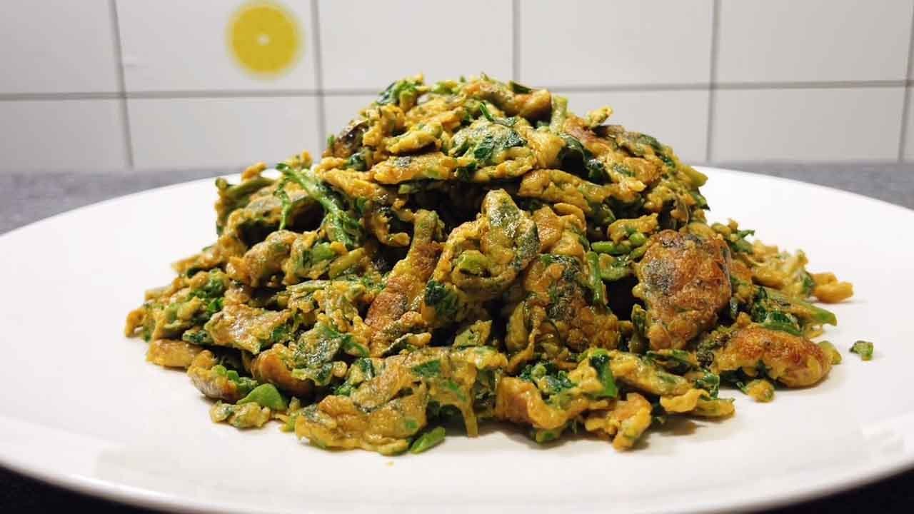 香椿炒鸡蛋到底要不要焯水？很多人搞不明白，大厨教你正确做法【超子美食】