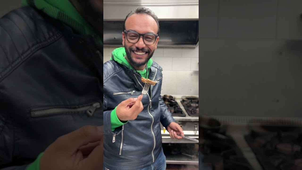 شوحها متطلبهاش - احتفالية راس السنة مع  طاجن رقاب الديك الرومي ودبوس الديك في الفرن في مطعم شوحها