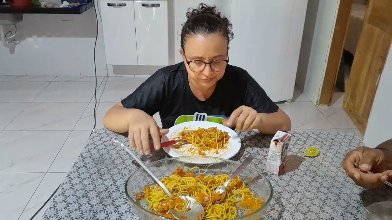 Almoço simples, gostoso e fácil de fazer a receita na descrição #almoço #vidanaroça 