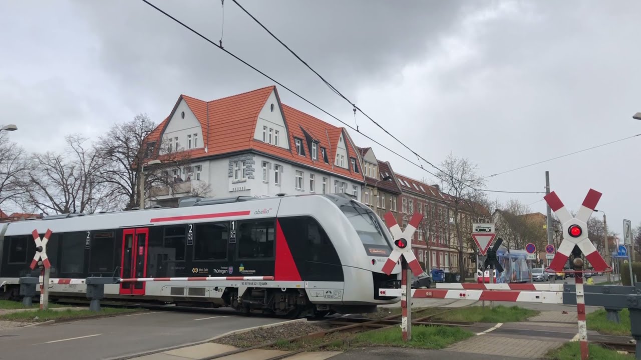 Bahnübergang Halberstadt/Railroad crossing/Spoorwegovergangen