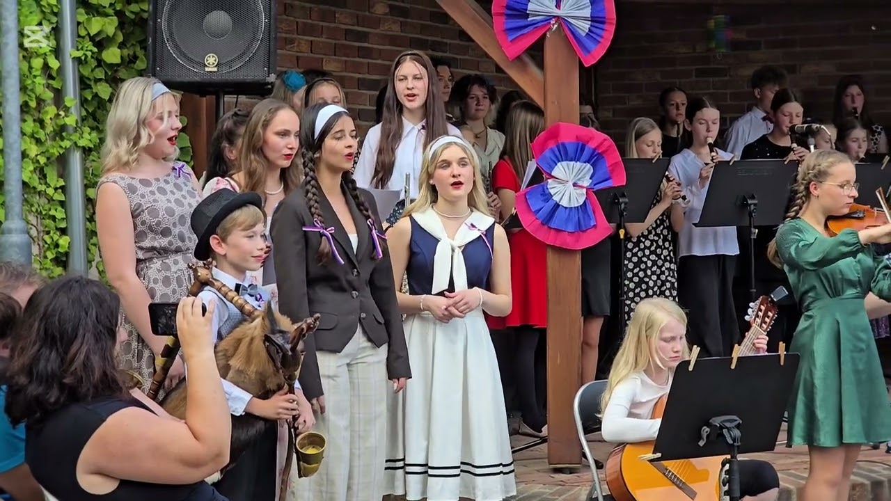 Ve válce múzy nemlčely - video