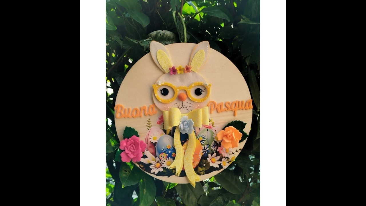 Fuoriporta di Pasqua in Tecnica Mista 🐰✨ Feltro, Legno e Sticker per un Effetto Wow!