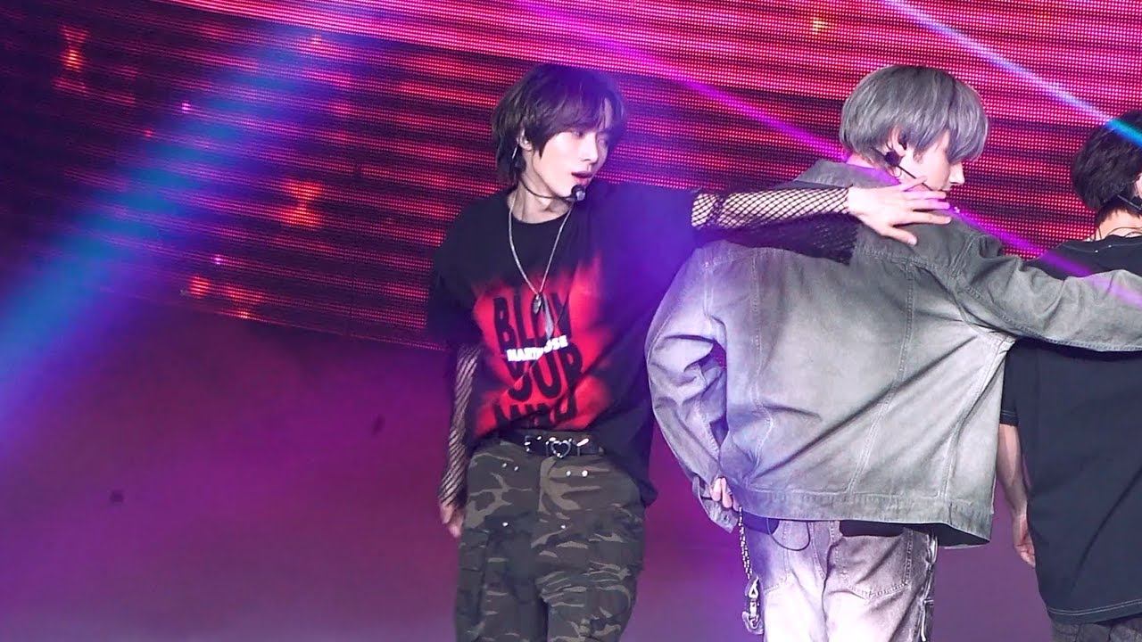 240615 Weverse Con Festival '내일에서 기다릴게' BEOMGYU FOCUS 투모로우바이투게더 범규 직캠