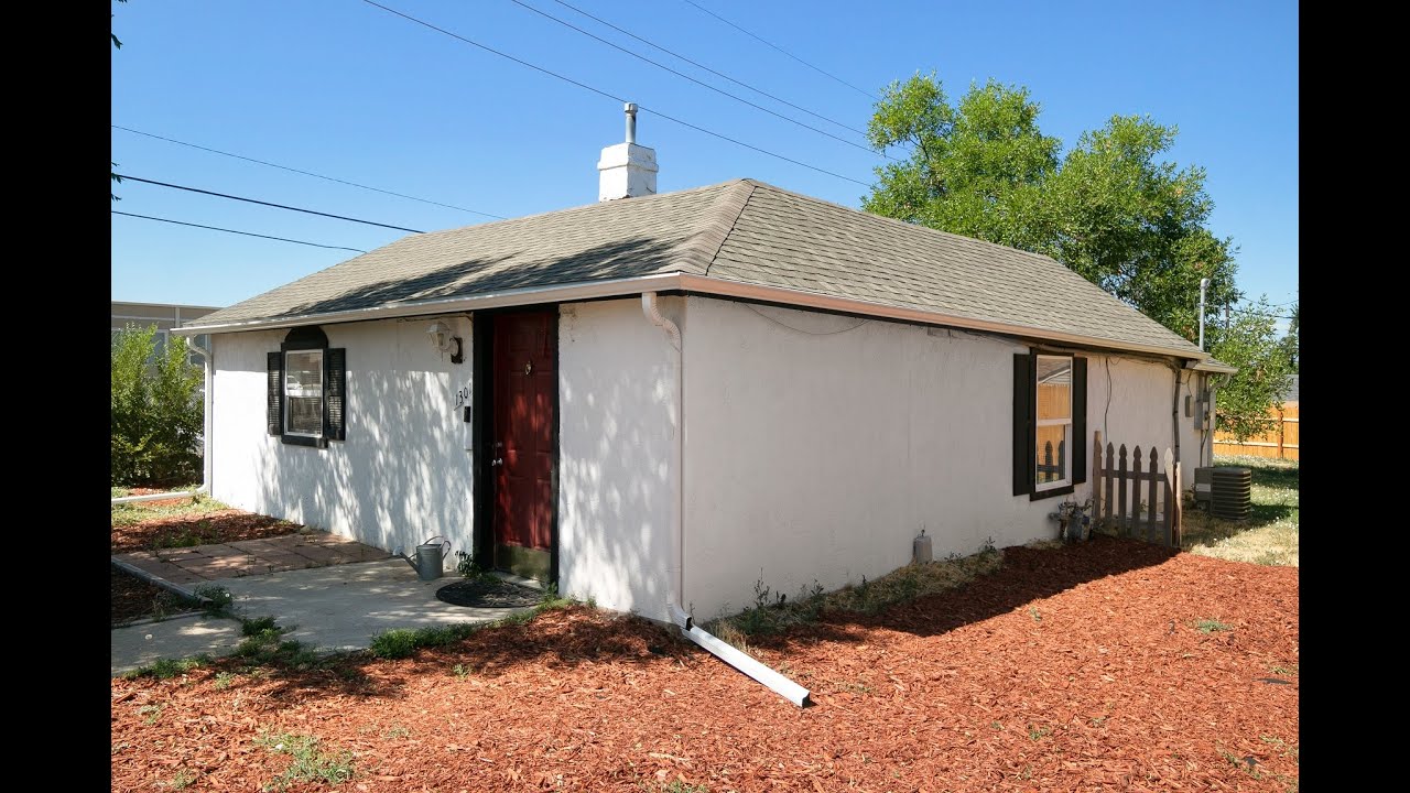 Aurora House Rentals 2BR/1BA by Aurora Property Management