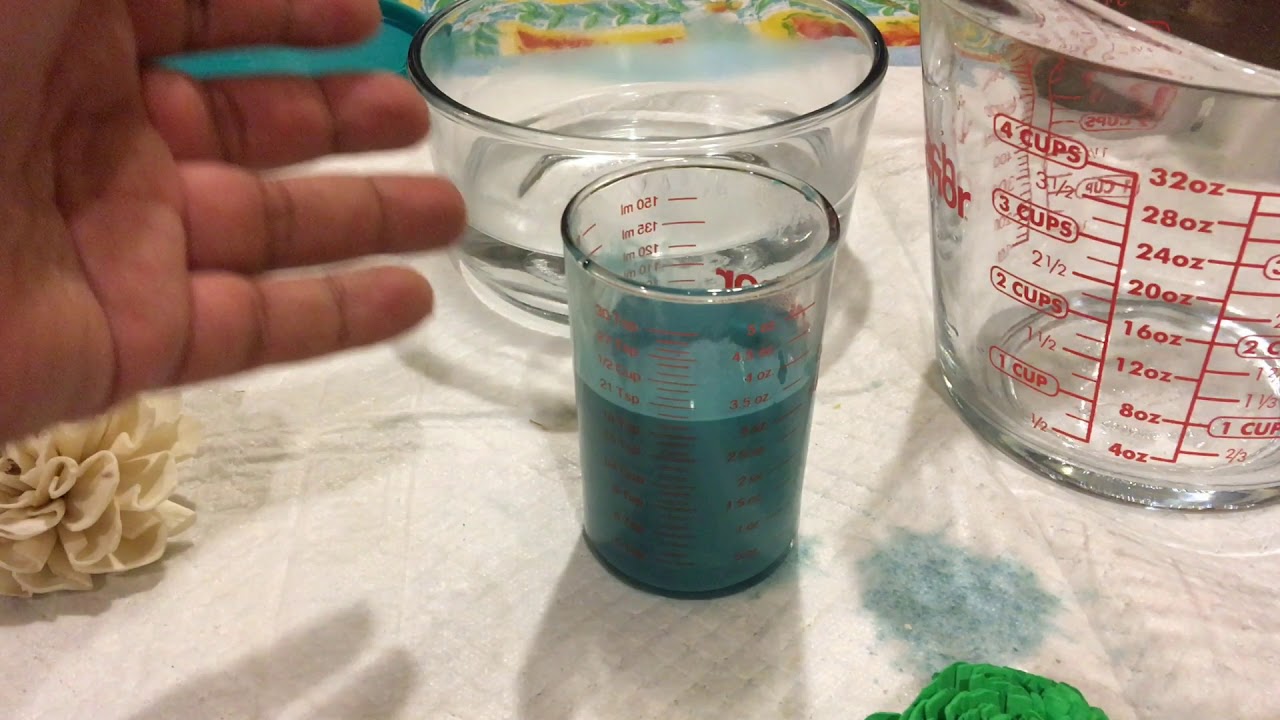 How to dye sola flowers