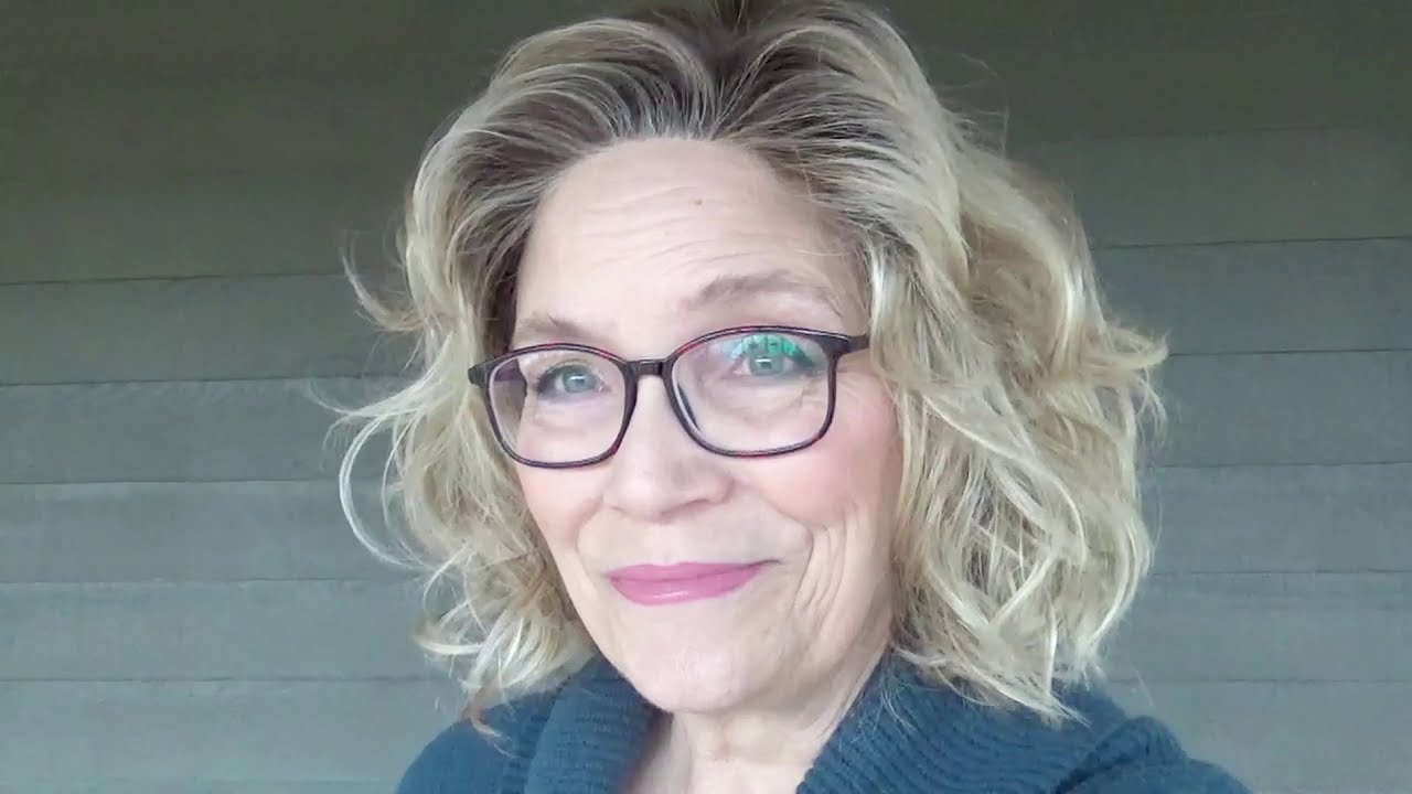 Ellen Wille's Girl Mono, But Which Rooted Blonde Is This?