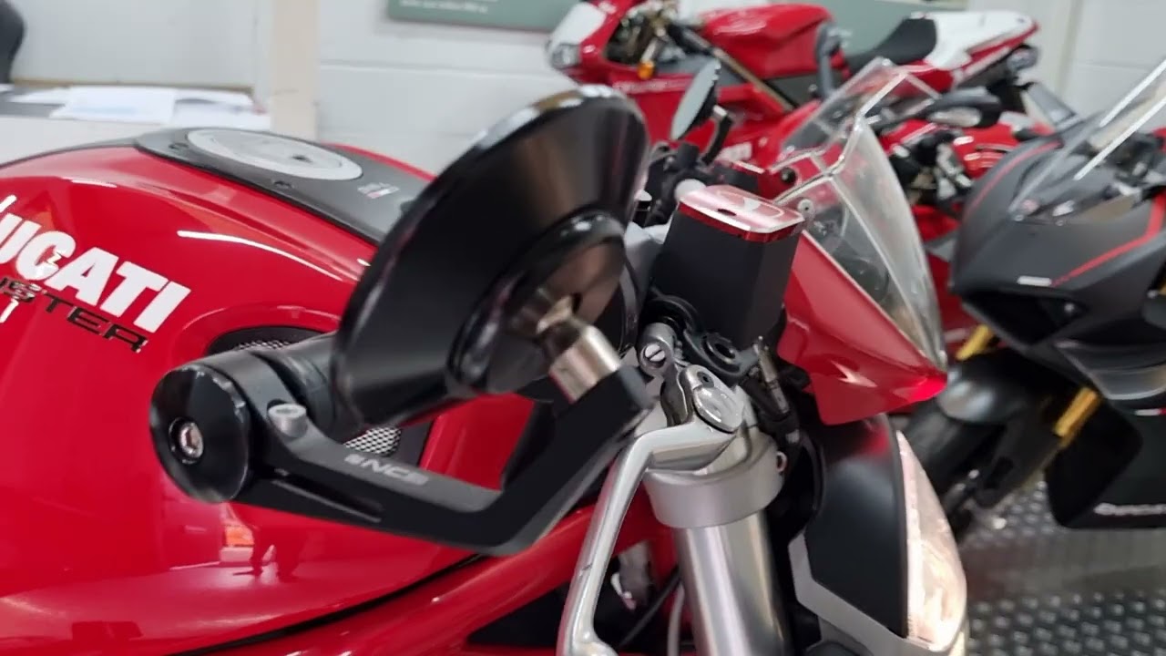 Ducati Monster 796