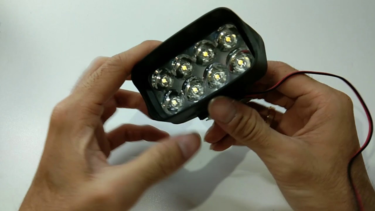 lampu tembak sorot LED 8 mata cahaya standby