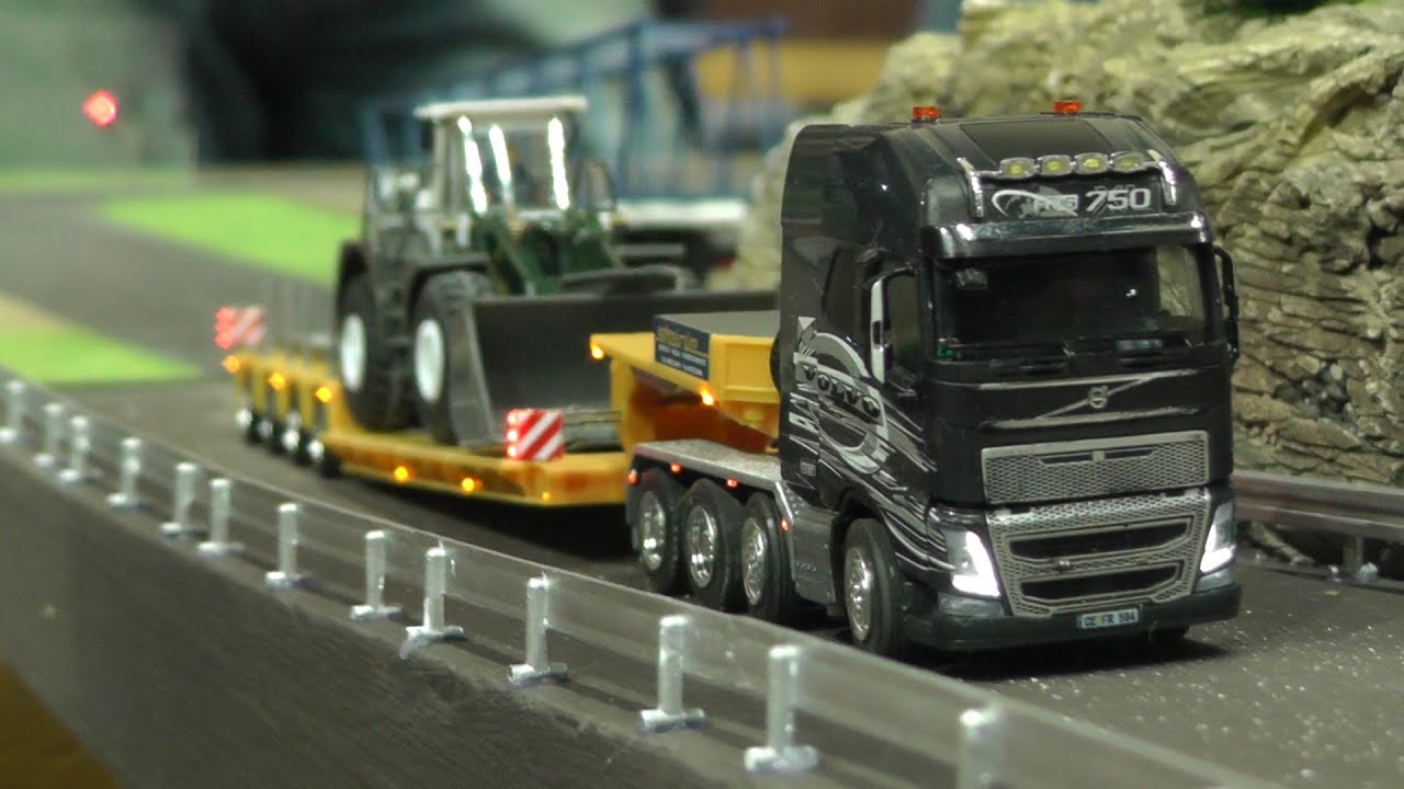 Volvo FH16 8x4 mit Pendel-X Eurotieflader und Liebherr Radlader L580 | RC 1:87