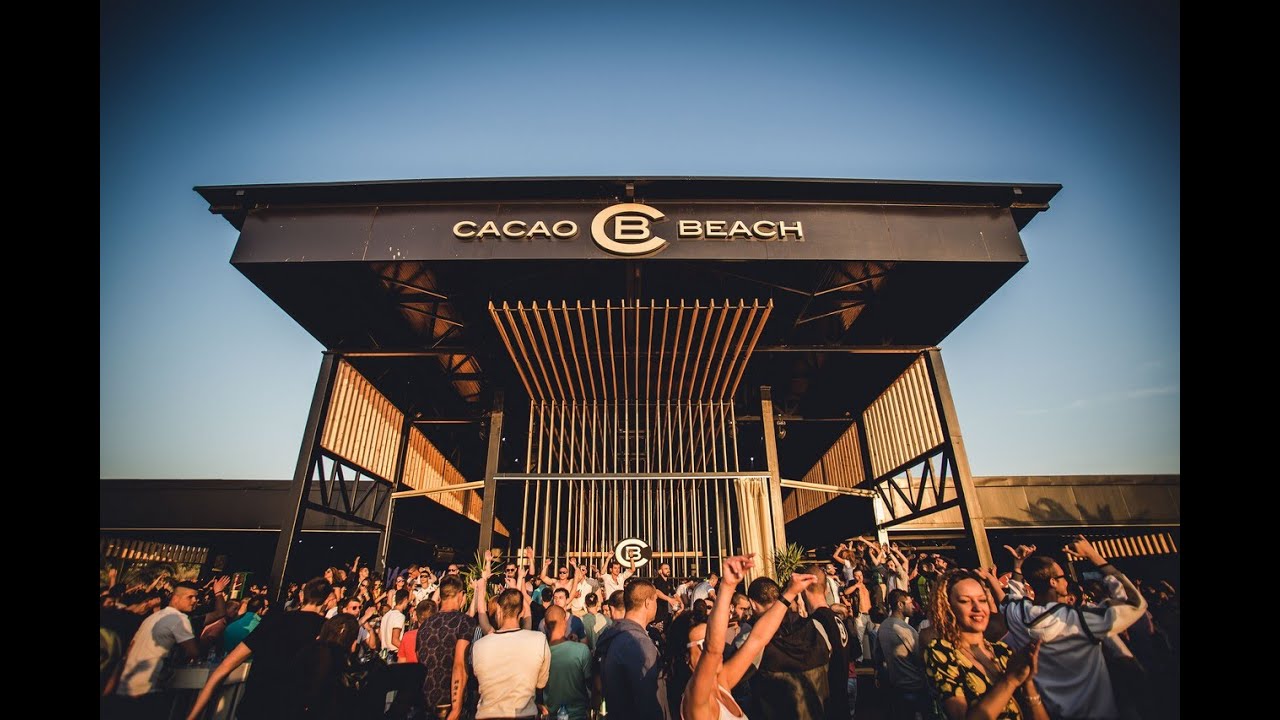 Cacao Beach - July Morning 2015 with Deso & Kaiski