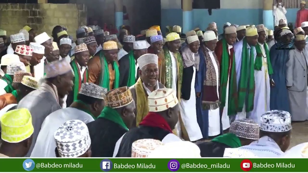 TAZAMA DAIRA YA DHIKRI YA SHADHILIYYA WALIVYOZUNGUSHA DUARA HUKU WAKIMTUKUZA ALLAH NA MTUME, KILWA