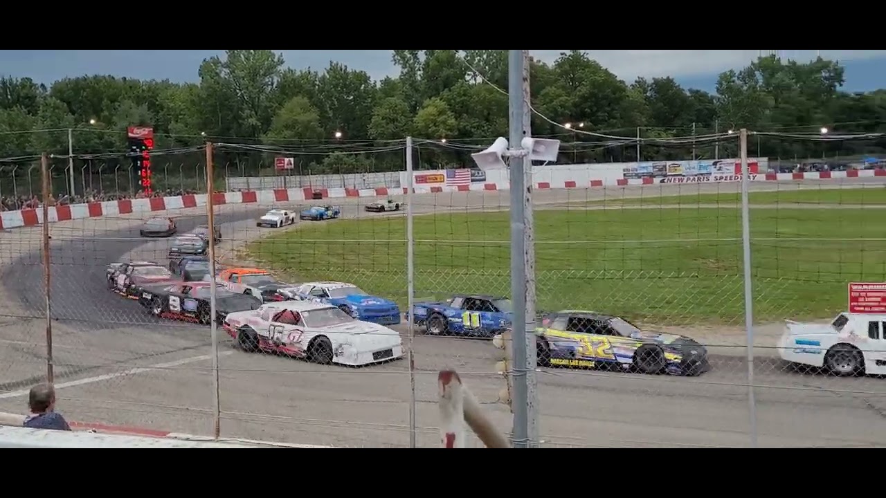 great racing at new paris speedway