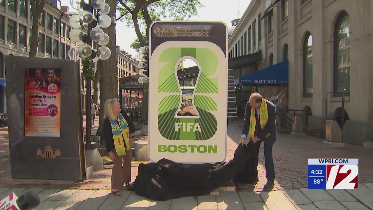 Become an official volunteer at the 2026 FIFA World Cup