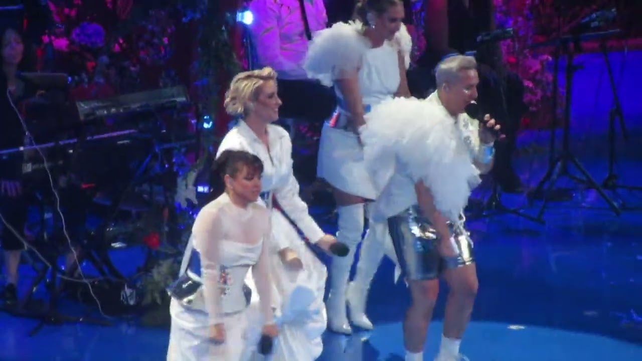 Steps Mega Mix Manchester #Bigjubileestreetparty             12/05/2022