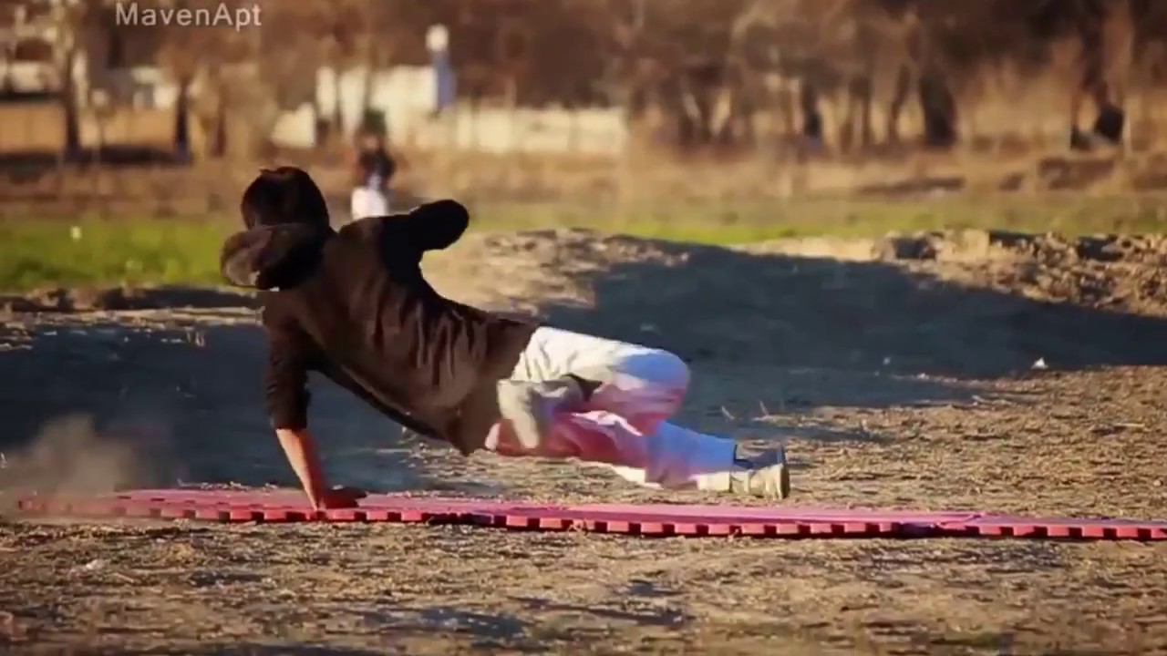 Amazing Pakistani Young Talented Boy