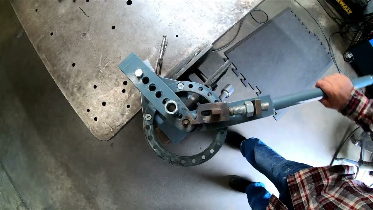 Eye Bolt Setup on Harbor Freight Bender │ Round Bar Bending │ Metal Fab