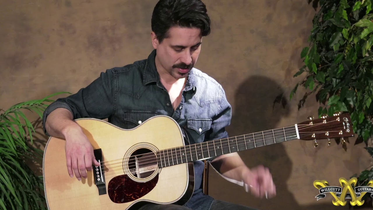 Corey Congilio shows us the new Martin 000-28 Modern Deluxe at Willcutt Guitars