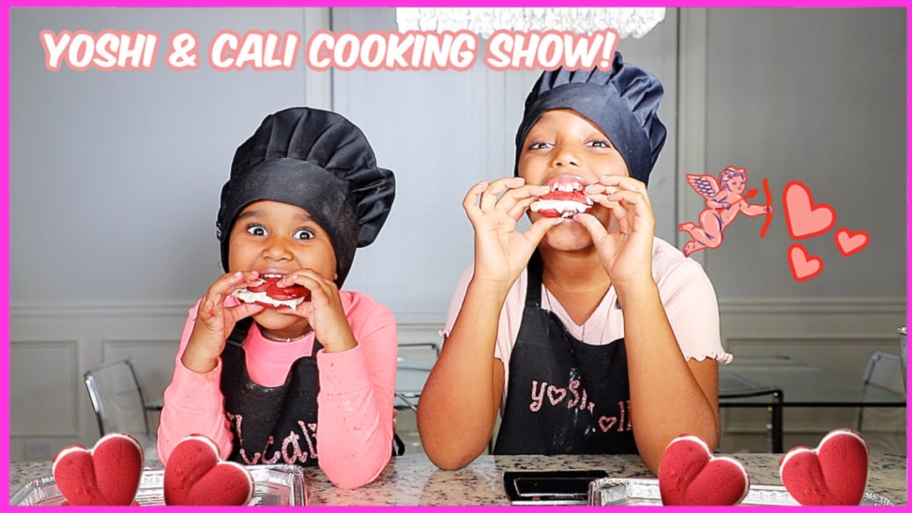 DIY: BAKING VALENTINES DAY CREAM FILLED COOKIE TREATS WITH MY BABY COUSIN | YOSHIDOLL