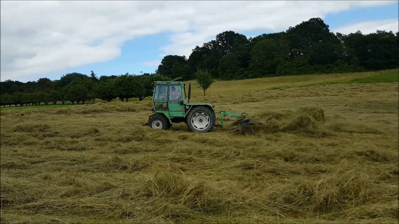 Heuernte 2016 Wenden mit Deutz Intrac 2004 und Deutz Fahr CondiMaster 5521