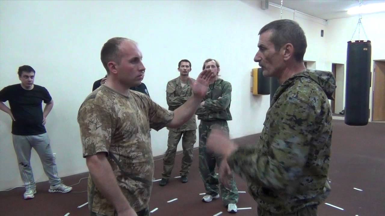 Сергей Колюшенко - Казачья боевая традиция_работа локтями_11.2013