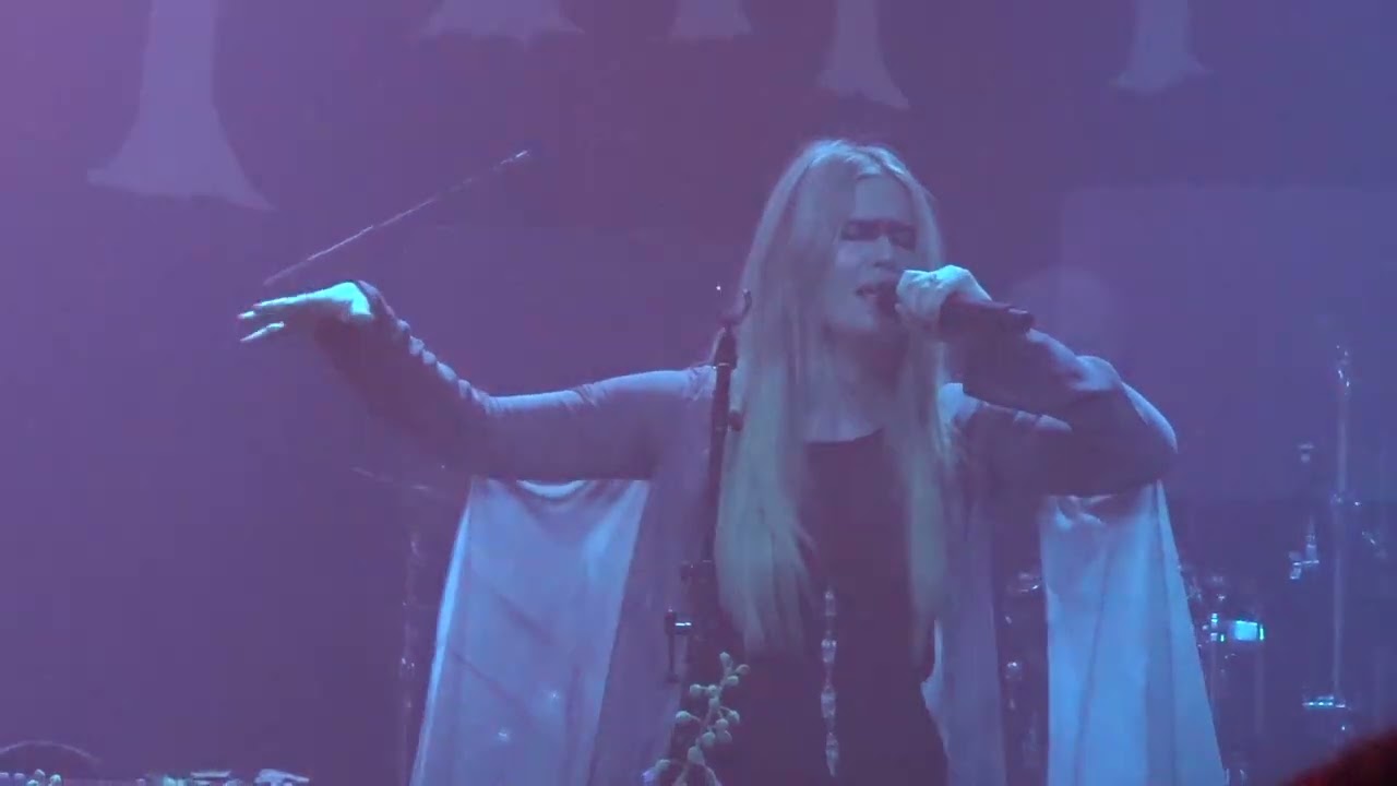 Myrkur – Like Humans (Live @ TivoliVredenburg, Utrecht – 07/april/2024)