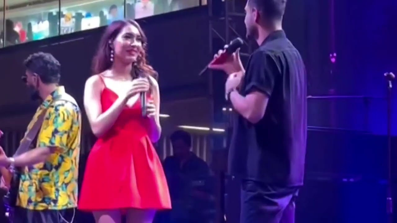 SAATH RAHE TU MERE SANAM PURI AND ZUCHOBENI TUNGOE LIVE PERFORMANCE IN MUMBAI CONCERT