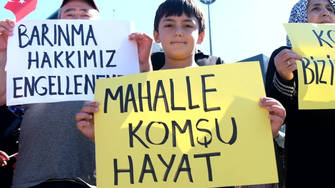 Ümraniye'ye bağlı Topağacı mahallesi sakinleri 'Rantsal Dönüşüm'e karşı direniyor.