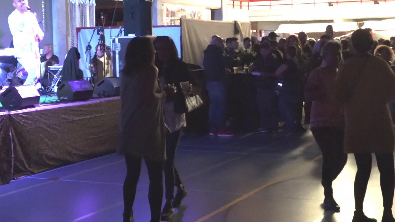 Roy Saklil - Kasih Pulang , Smile My Nona Manis