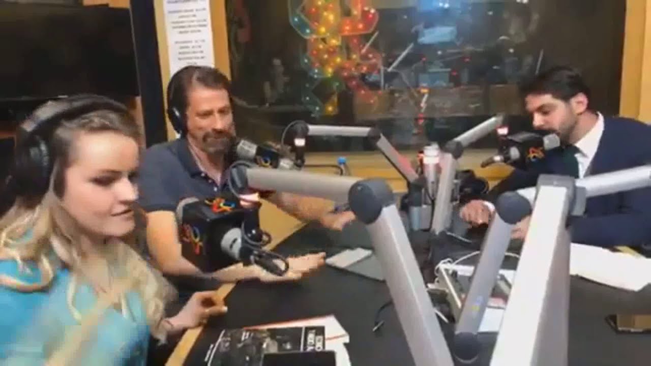 AS&Iacute; HUMILL&Oacute; GLORIA &Aacute;LVAREZ A ANTONIO ATTOLINI | DEBATE DE ECONOM&Iacute;A