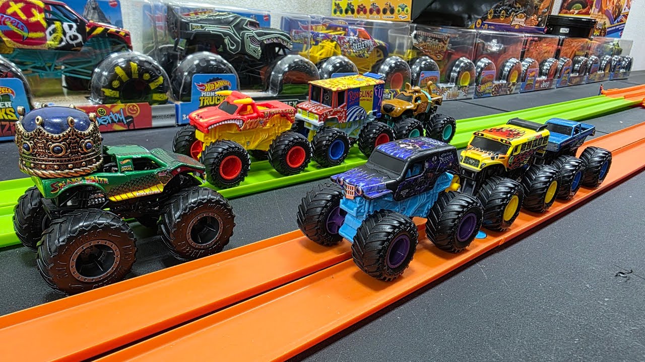 SNAKE BITE DEFENDS THE MONSTER TRUCK CROWN! 6 CONTENDERS, 1 KING, 1 EPIC KING OF THE HILL TOURNAMENT