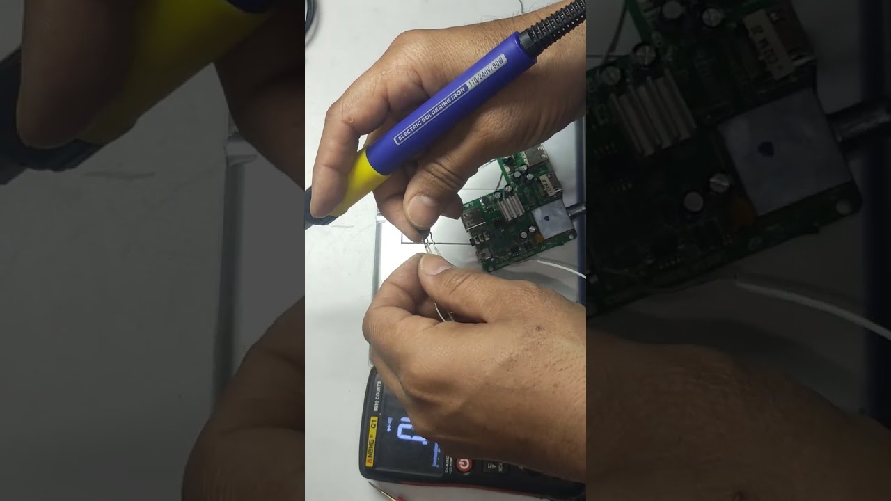 💥🔥🌟 طريقة خاصة لتعديل هذه الشاشة وتحولها إلى سات فيندر واصلاح مشكل الصورة فيها الامواج 💥🔥🌟