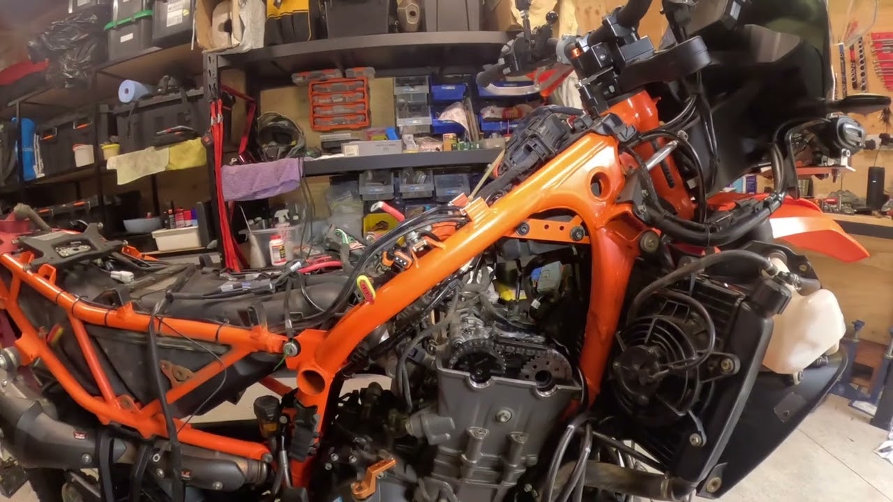 Valve Clearance KTM 890 Adventure R