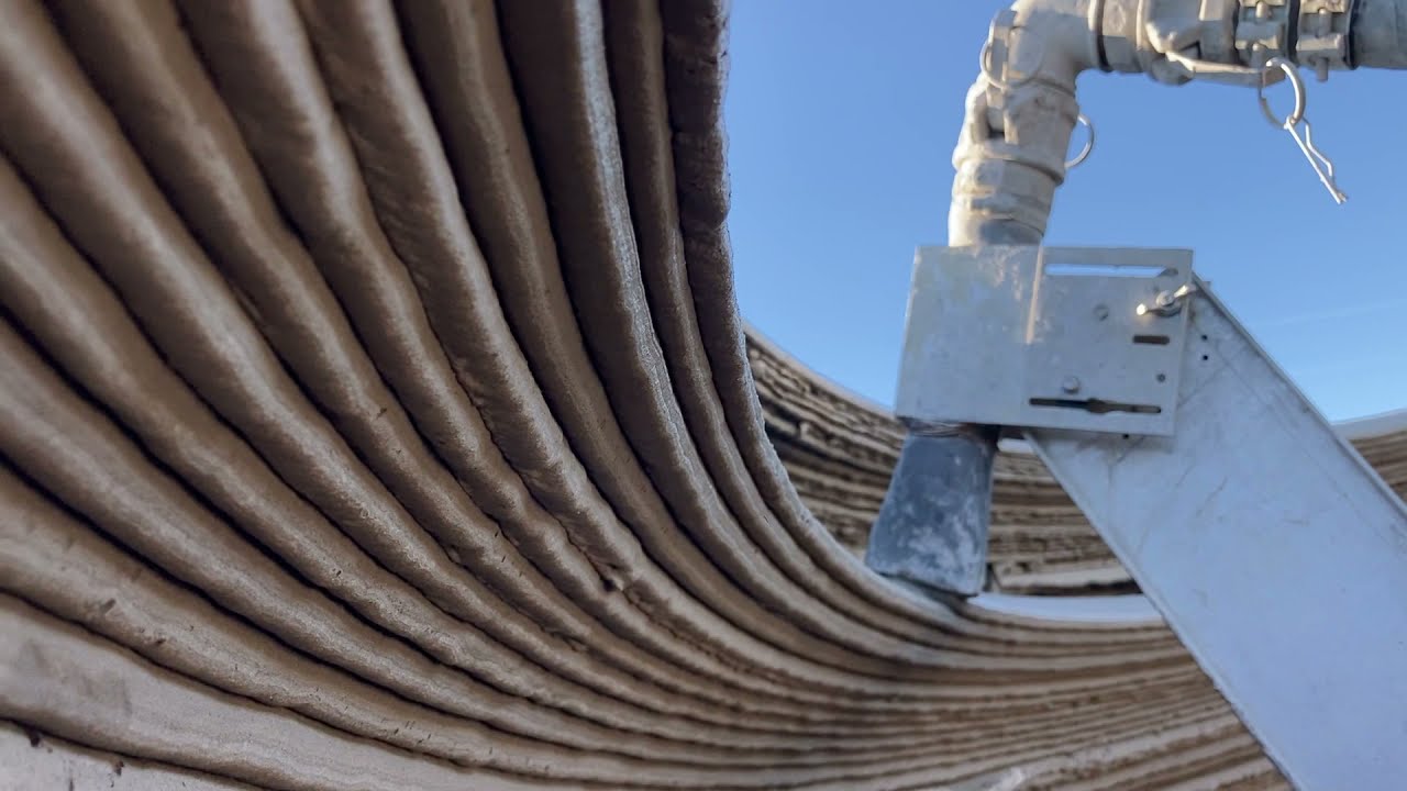 3D printing the vault of a two-story house using a 3DCP 3D printer