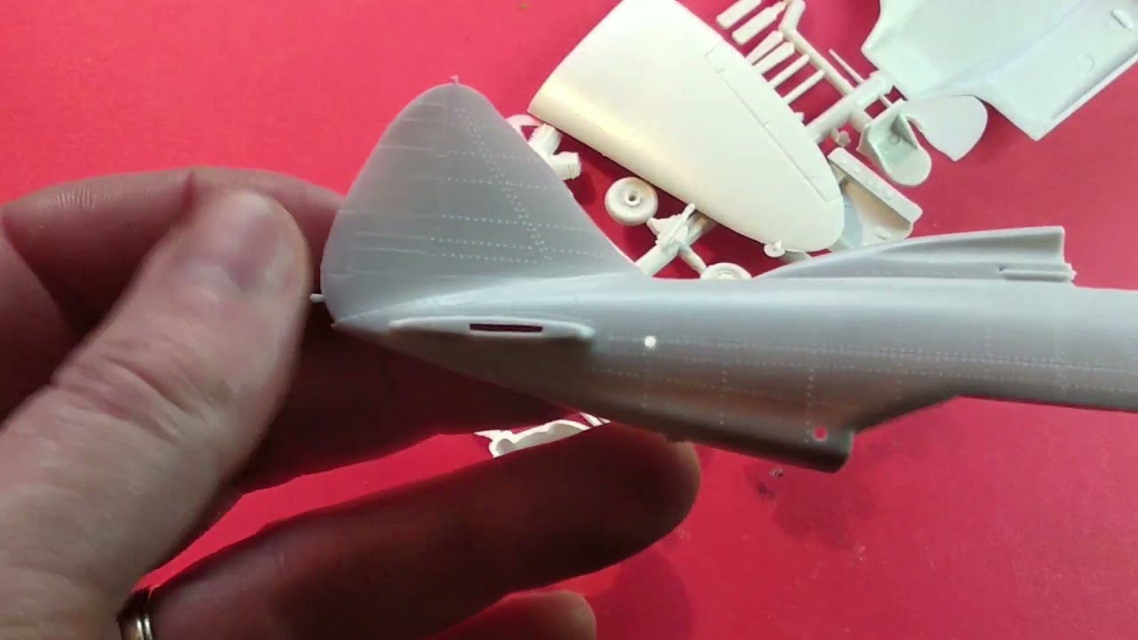 Reggiane Re 2000  1:48 Směr  Build Part.I - Rescribing Panel Lines