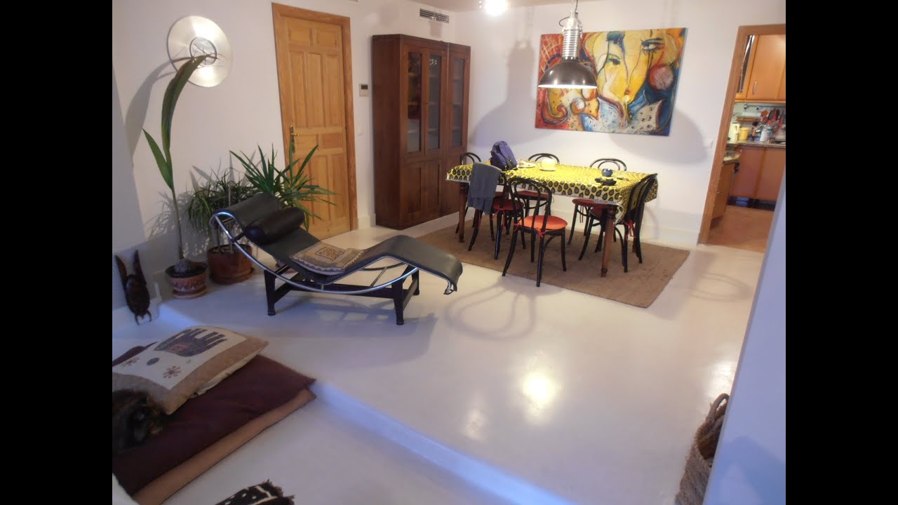 Ecologic flooring plaster from Easy Tadelakt. No b&eacute;ton cir&eacute; or polished concrete