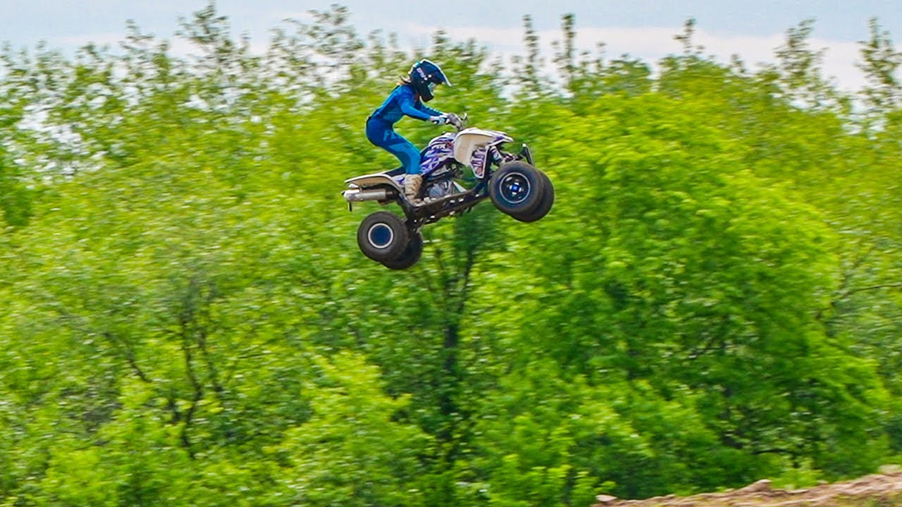 Women's ATVMX Racer Natalie Jackson Taking the Win at Sunset Ridge MX!