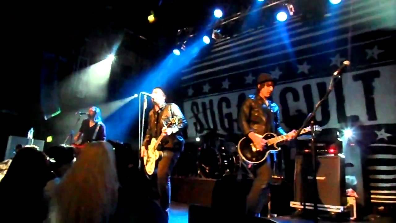 Sugarcult - Lights Out & Dead Living