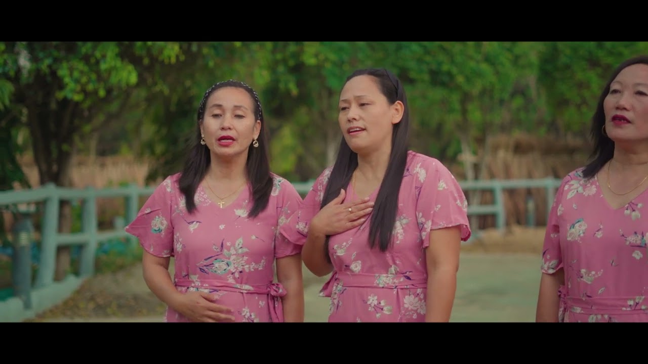 Esor k bisas kuribi- official song