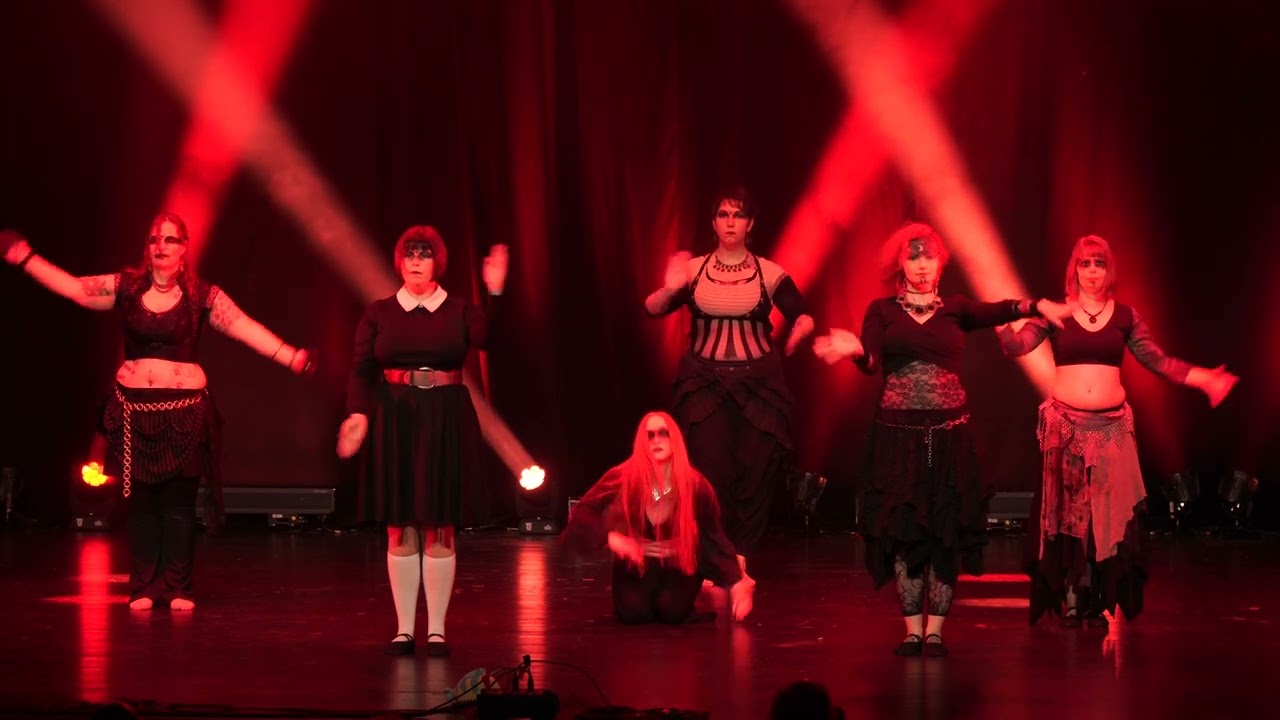 Toys in the attic bei der Oriental Tea Time XI