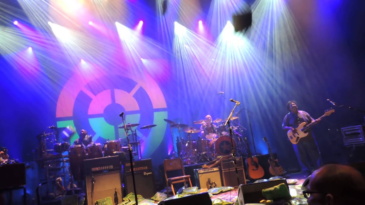 Ben Harper MAGIC ACAPELA Where could I go and public answer...! live lyon fourviere 2015
