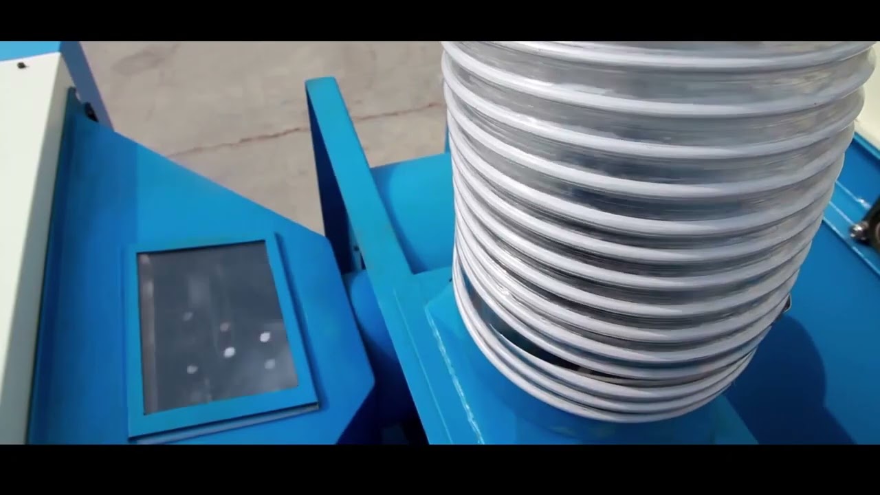 Plush toy stuffing machine