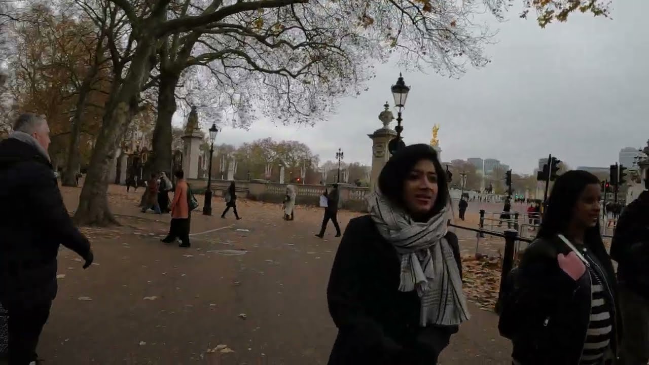 City Walk - Buckingham Palace : LONDON 2023
