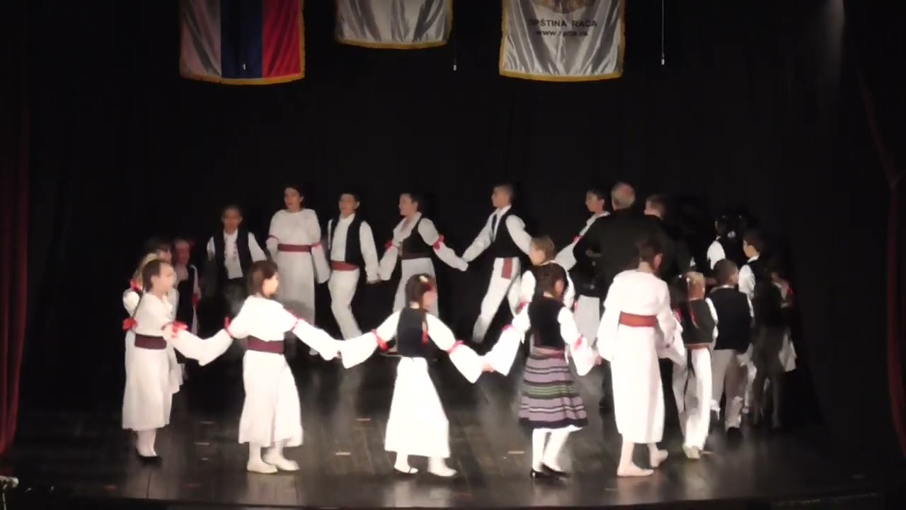KC Rača novogodišnji koncert folklornog ansambla 23.12.2023. (SNIMAK TV RAČA)