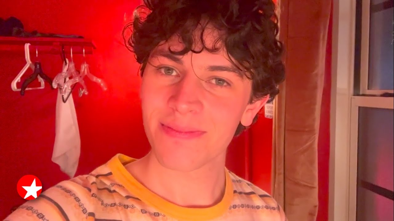 The Broadway Show: Go Inside Opening Night of ALMOST FAMOUS with Casey Likes