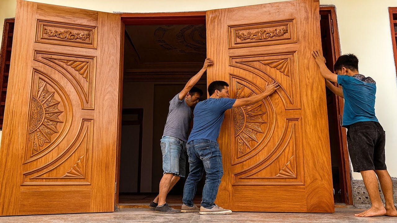 The Incredible Processing Of Master Carpenters ?? Building Beautifully Carved Doors