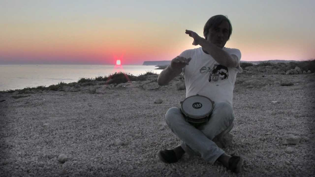 Antoine e la musica dal mare | Lampedusa day by day